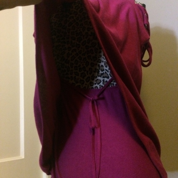 L.A.M.B. Knit Top Slashed Sleeve Cold Shoulder XS - Picture 5 of 8